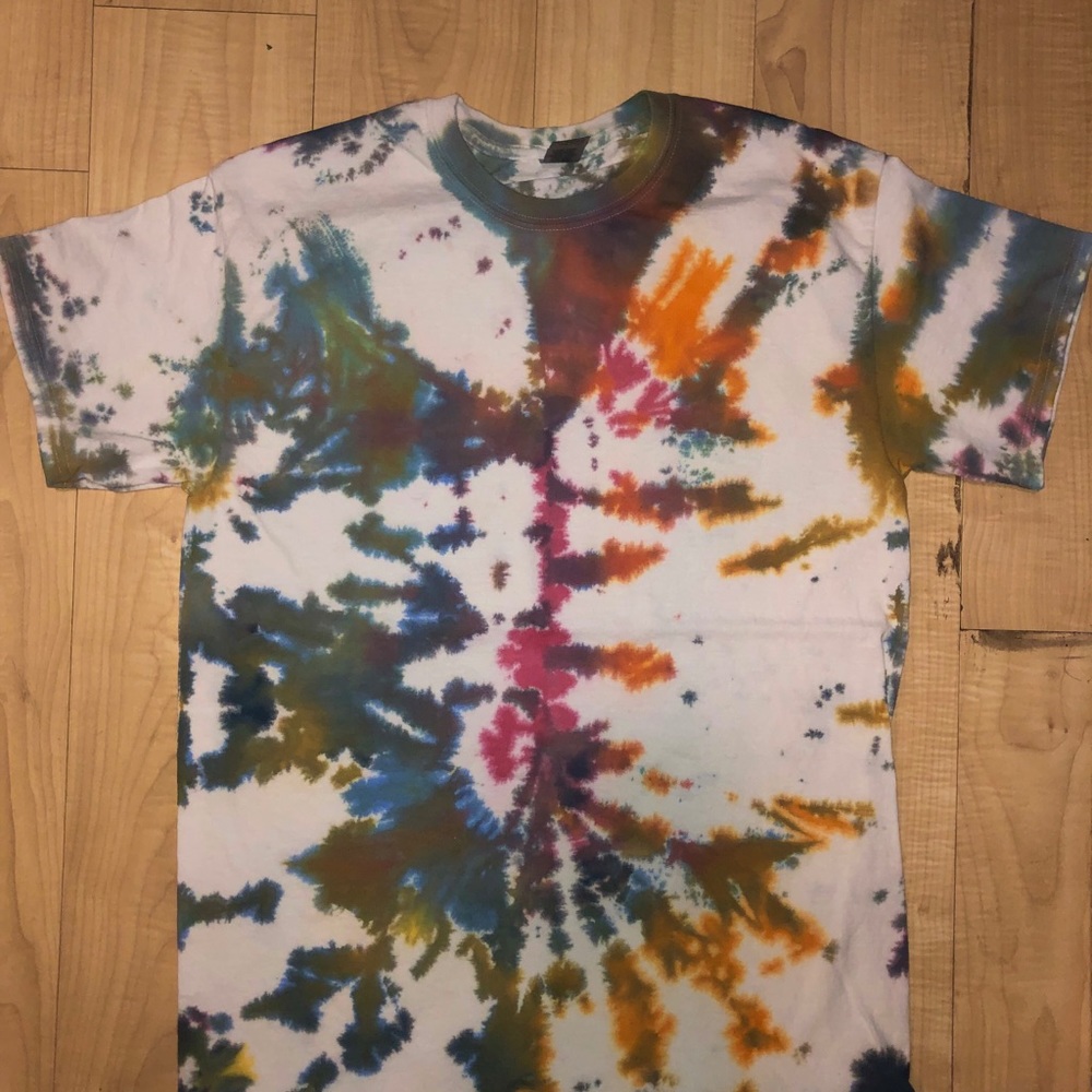 ORGANIC MATTER Handmade 1 of 1 custom tie-dye t-shirt NWOT pride